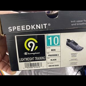 Champion Speedknit Lightweight Training size 10 men’s